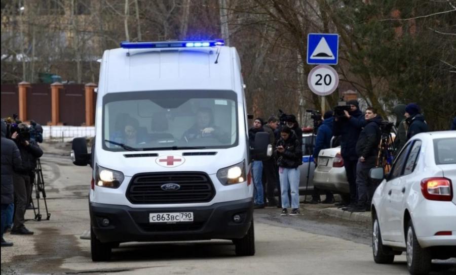 Moskva vilayətində ticarət mərkəzində silahlı insident olub