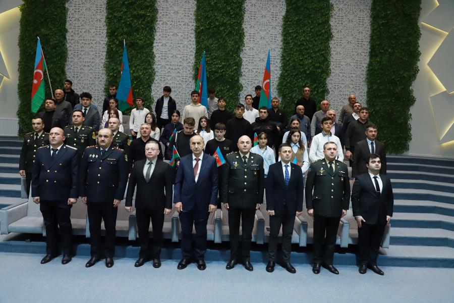 Fotoreportaj - Dövlət Xidməti Şəkidə gənclər üçün tədbir keçirdi