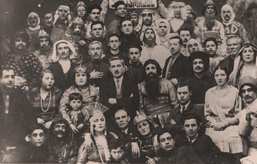OTUZ ÜÇ YAŞINDA QOCA - Rafael Hüseynov yazır