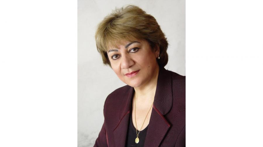 Şirindil Alışanlını necə tanıdım... -  Mənzərə Sadıqova yazır