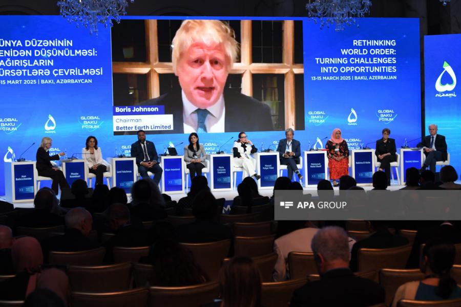 XII Qlobal Bakı Forumu çərçivəsində növbəti panel müzakirəsi keçirilib