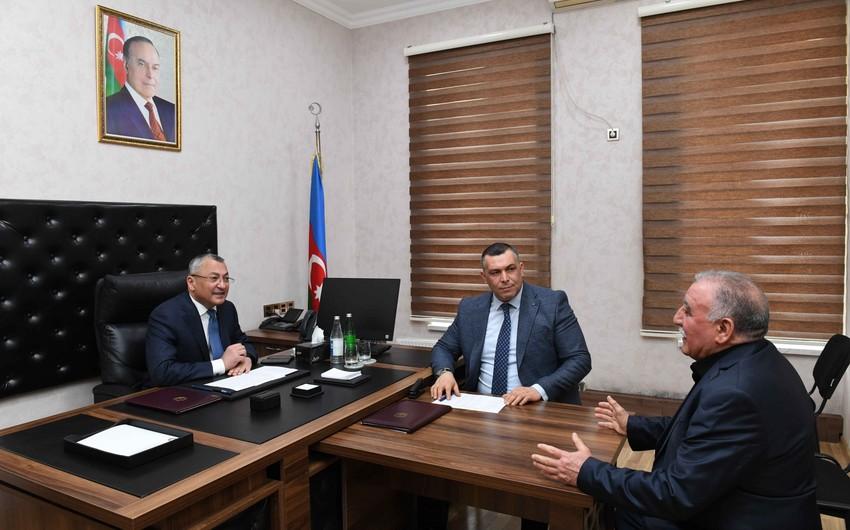 Rövşən Rzayev vətəndaş qəbulu keçirib