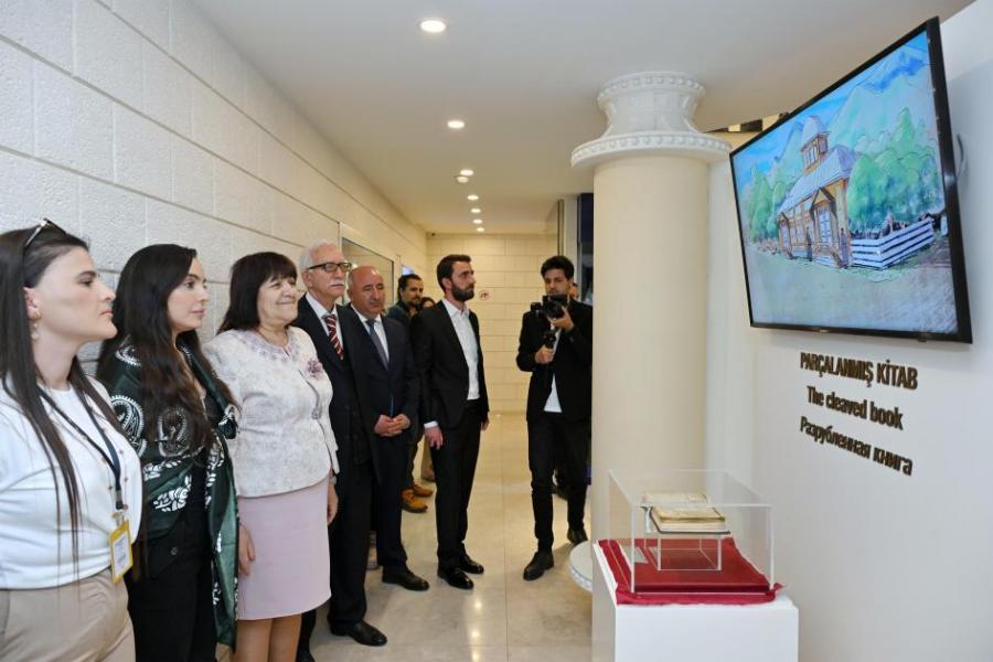 Leyla Əliyeva Qırmızı qəsəbədəki Dağ Yəhudiləri Muzeyini ziyarət edib