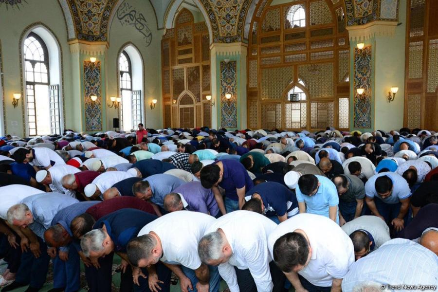 Bayram namazının vaxtı açıqlanıb