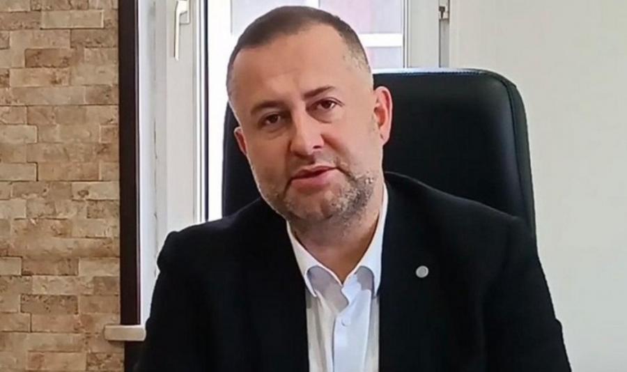 Türkiyənin hakim partiyasının rəsmisi yol qəzasında ölüb