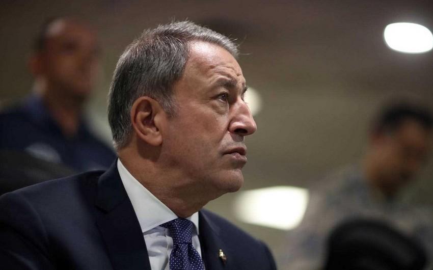 Hulusi Akar: Azərbaycan və Türkiyə müdafiə sahəsində birgə çalışmalıdır