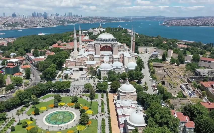 Ayasofya məscidinin günbəzində əsaslı bərpa işlərinə başlanılıb