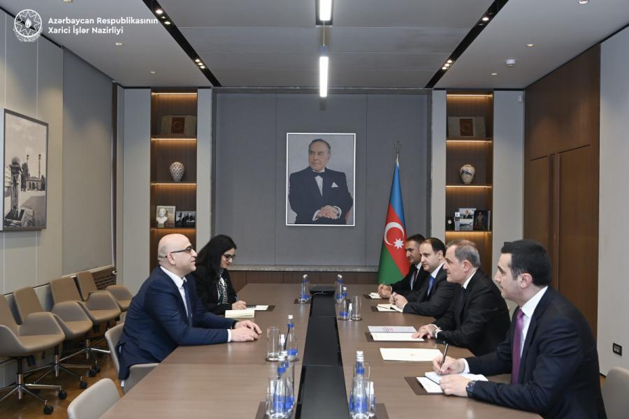 Ceyhun Bayramov Fələstin səfiri ilə görüşüb