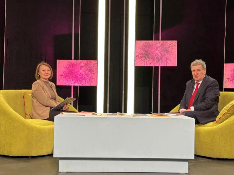 Akademik İsa Həbibbəyli Manas televiziyasında çıxış edib