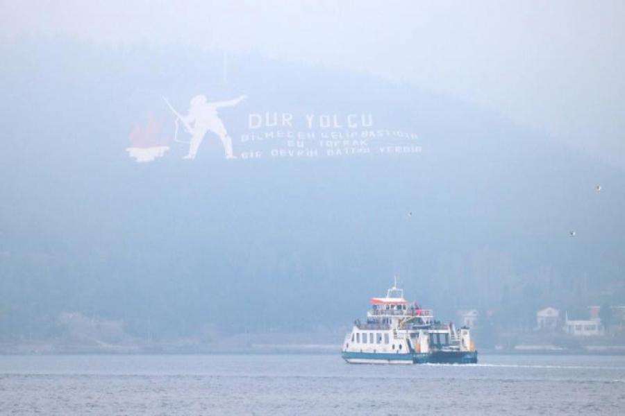 Çanaqqala boğazı tranzit gəmi keçidlərinə BAĞLANDI