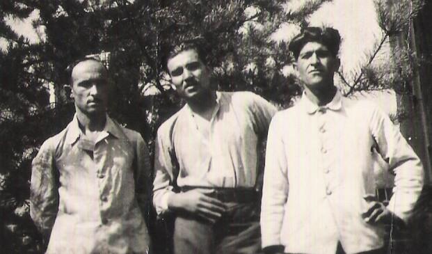 BİR İGİDİN İKİ MƏZARI -  Rafael Hüseynov yazır