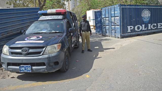 Pakistanda partlayış - 3 polis ölüb, 19-u yaralanıb