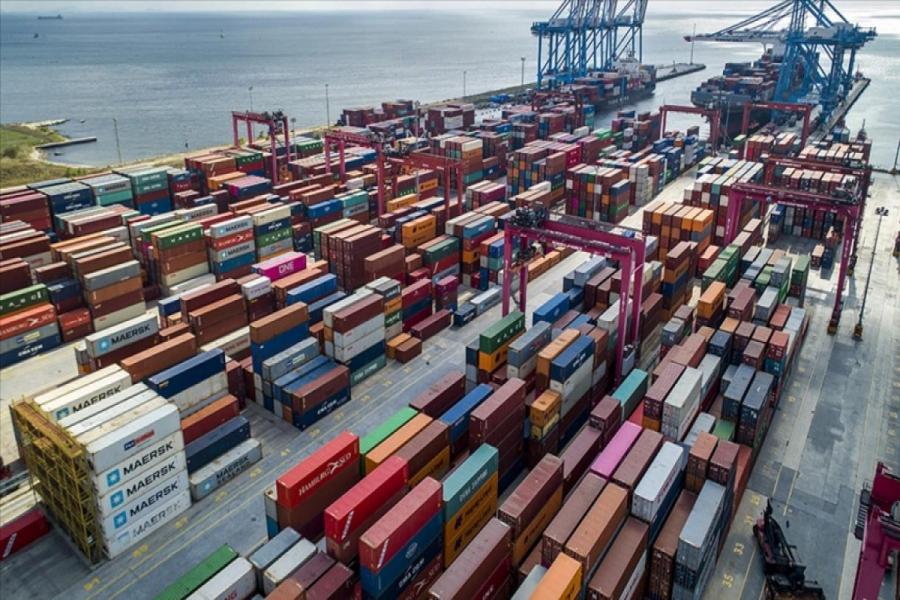 Azərbaycanın xarici ticarət dövriyyəsi 24%-dən çox artıb