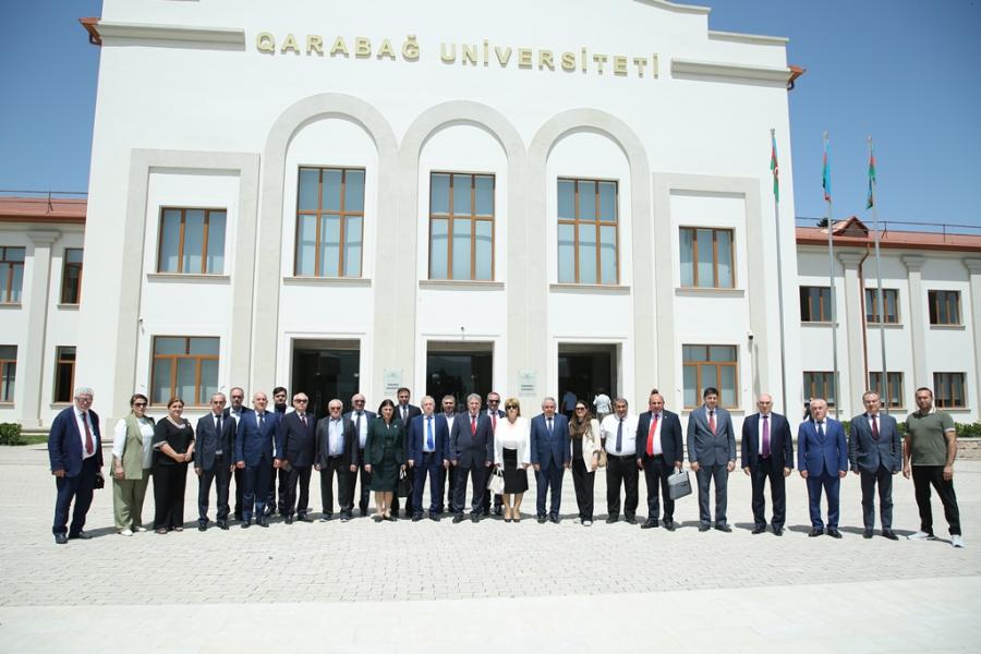 Fotoreportaj - Qarabağ Universitetində AMEA Rəyasət Heyətinin iclası keçirilib
