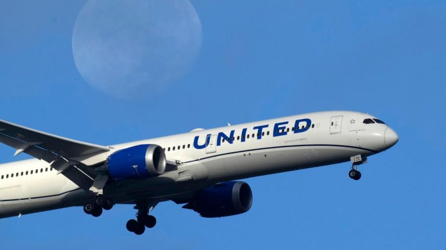 “United Airlines” ABŞ üzrə bütün uçuşları dayandırdı