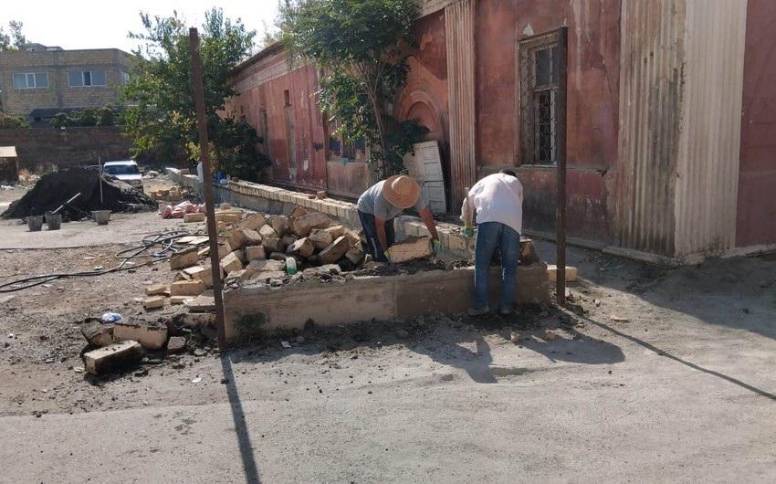 Gəncə Dövlət Filarmoniyasının kamera zalının ərazisində qanunsuz tikinti işlərinin qarşısı alınıb