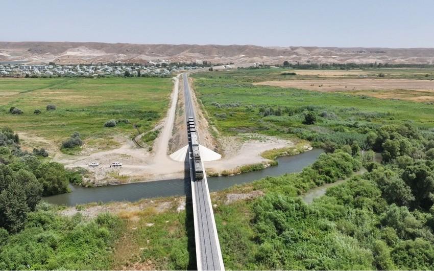 Horadiz-Ağbənd dəmir yolu xəttinin layihələndirilməsinin 84 faizi tamamlanıb