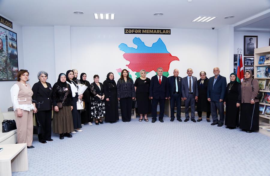 Böyük Zəfərə aparan yolun 5 ili