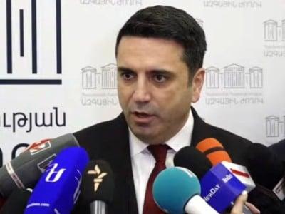 Alen Simonyan deputat mandatından imtina edib