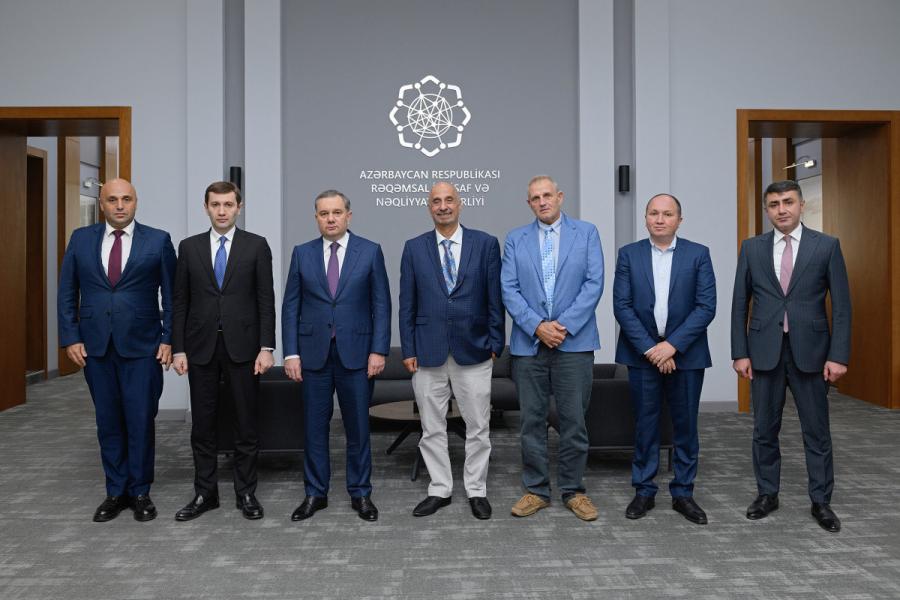 RİNN-də ABŞ-ın “Lincoln” klubunun beynəlxalq əməkdaşlıq üzrə nümayəndəsi ilə görüş keçirilib