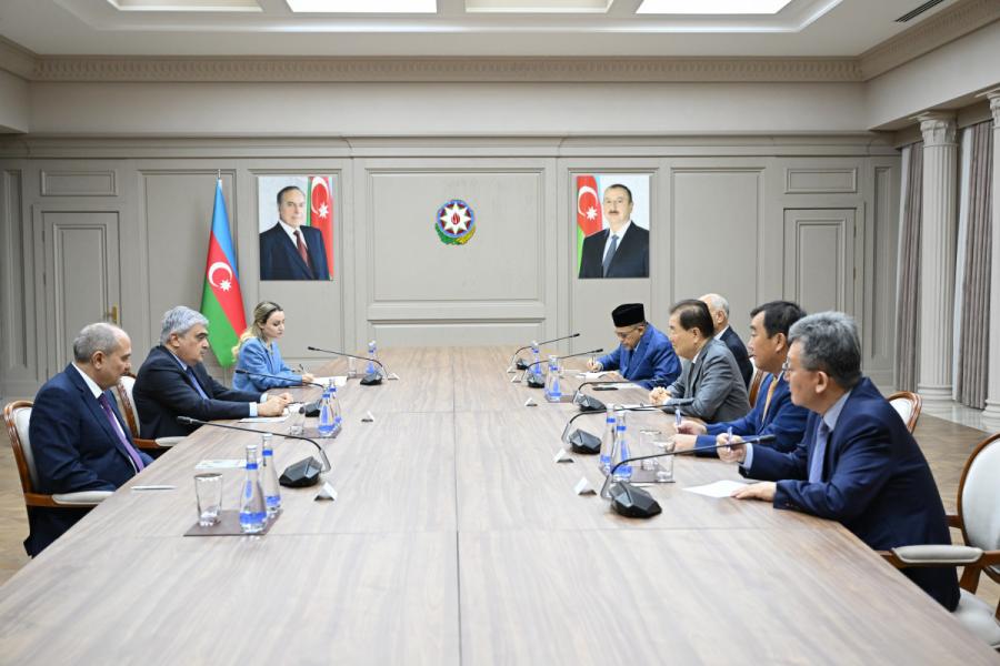 Samir Şərifov Asiya Siyasi Partiyalarının Beynəlxalq Konfransının Daimi Komitəsinin nümayəndə heyəti ilə görüşüb