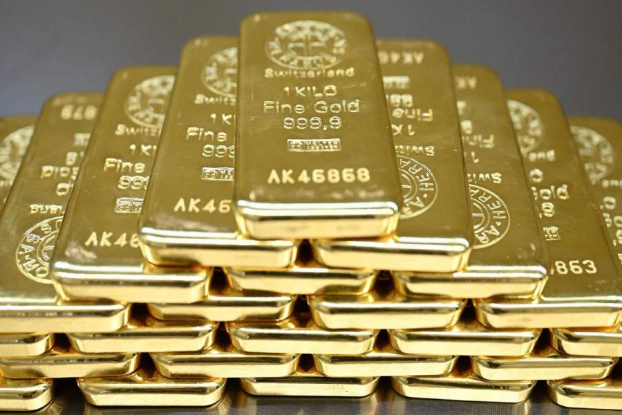 Əmtəə bazarlarında qızılın qiyməti yenidən 5000 dolları ötüb