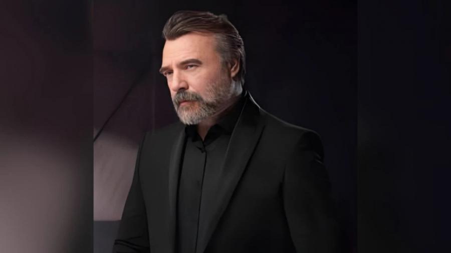 “Alnım açıq, başım dikdir!” - Oktay Kaynarca