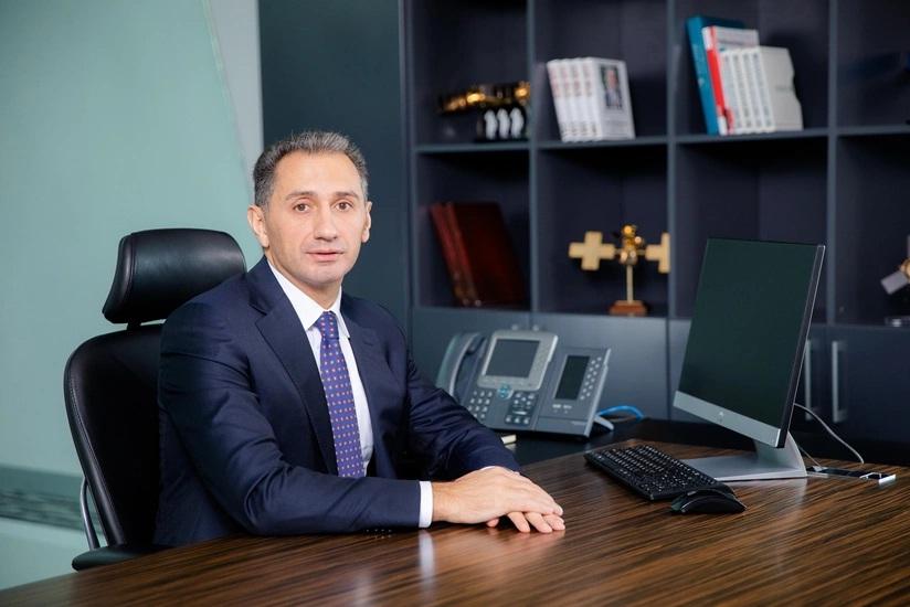 "12 həyat hadisəsi üzərindən dövlətin vətəndaşla təmaslarını qurmaqdayıq" - Nazir