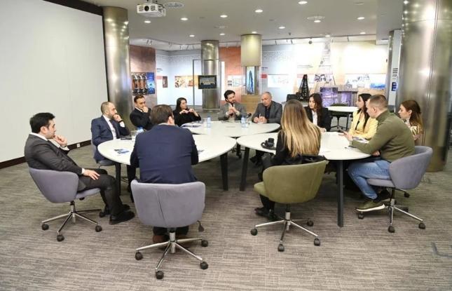 Azərbaycan ilə Serbiya arasında enerji sektorunda strateji tərəfdaşlıq müzakirə olunub