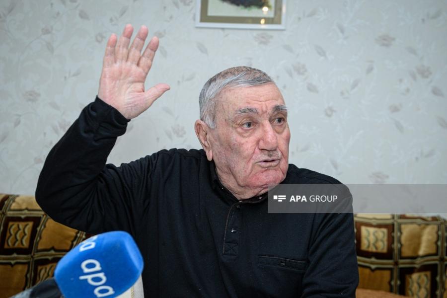 "Eçmiədzində kilsənin daşını öpmədim, ermənilər həbs etdilər" - Şair Əşrəf Veysəlli