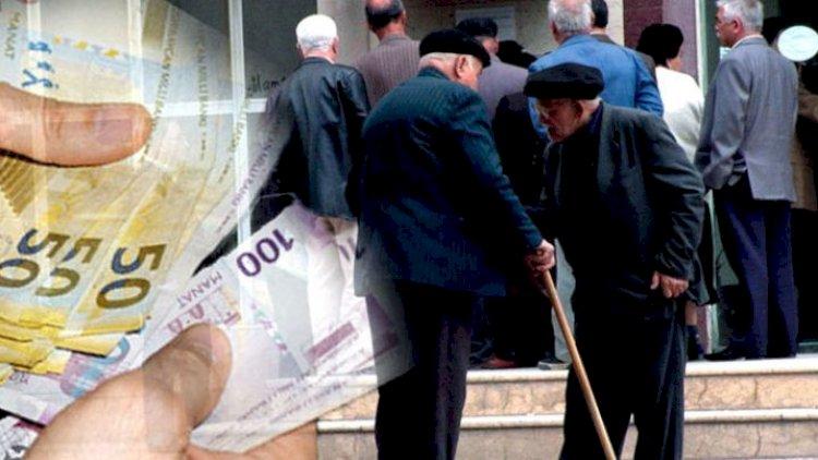 Özəl sektorlarda çalışanların pensiyasında artımlar ola bilər - İqtisadçı