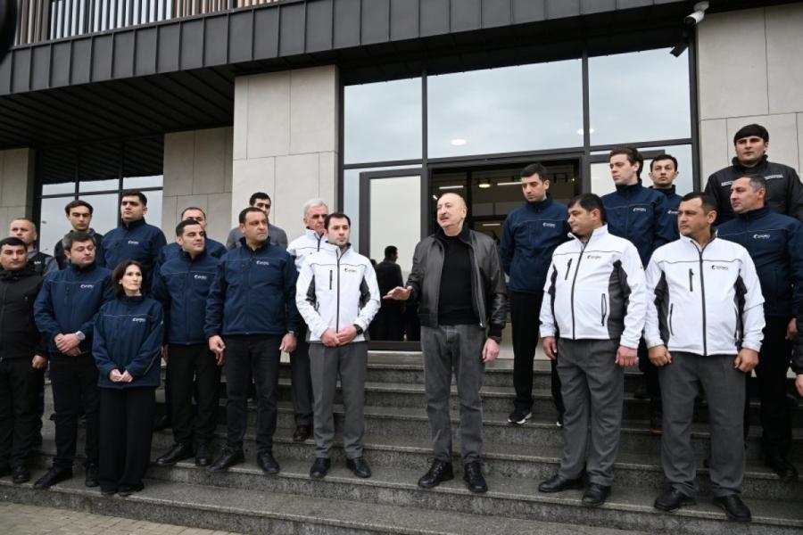 "Şamaxı-İsmayıllı-Qəbələ avtomobil yolu gələn il istifadəyə veriləcək" - Prezident