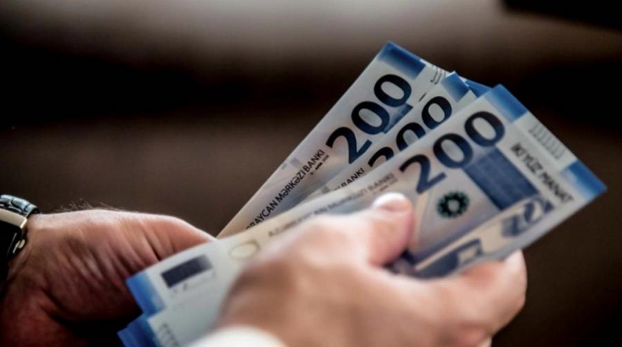 Azərbaycanda əməkhaqqında cinsə görə ayrı-seçkiliyin qarşısının alınması təklif edilir