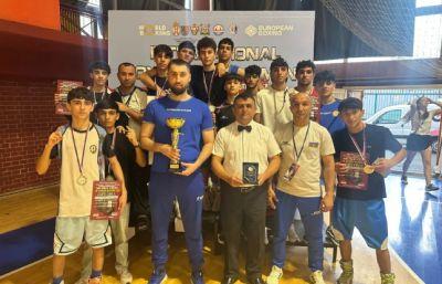 Azərbaycanın yeniyetmə boksçuları Serbiyadakı Millətlər Kubokunda 13 medal əldə ediblər