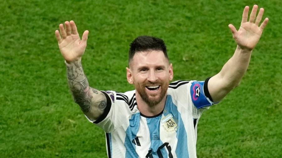 “Messi 60 yaşına qədər oynaya bilər”