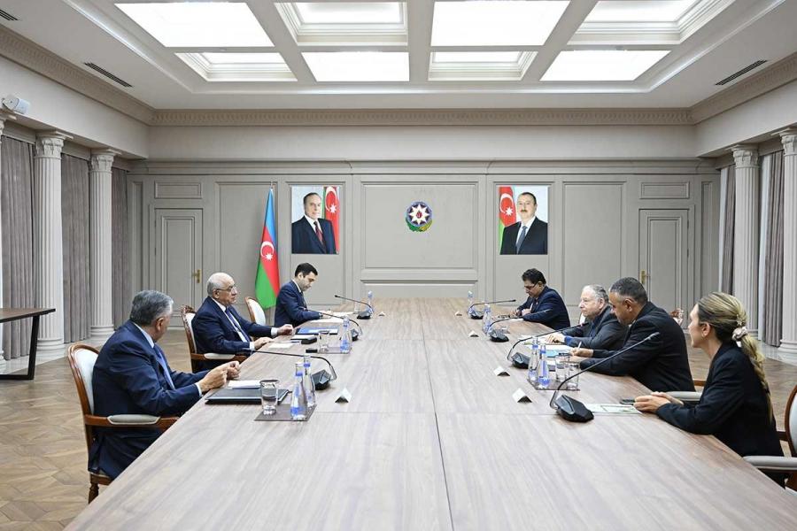 Əli Əsədov BMT Baş katibinin xüsusi elçisi ilə görüşüb