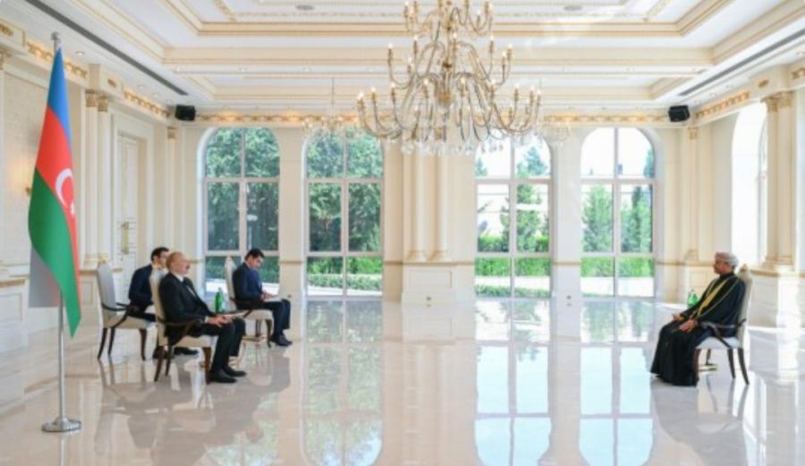 Prezident İlham Əliyev Omanın yeni səfirinin etimadnaməsini qəbul edib