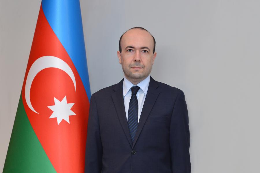 XİN rəhbərinin müavini Nyu-York şəhərində səfərdə olub
