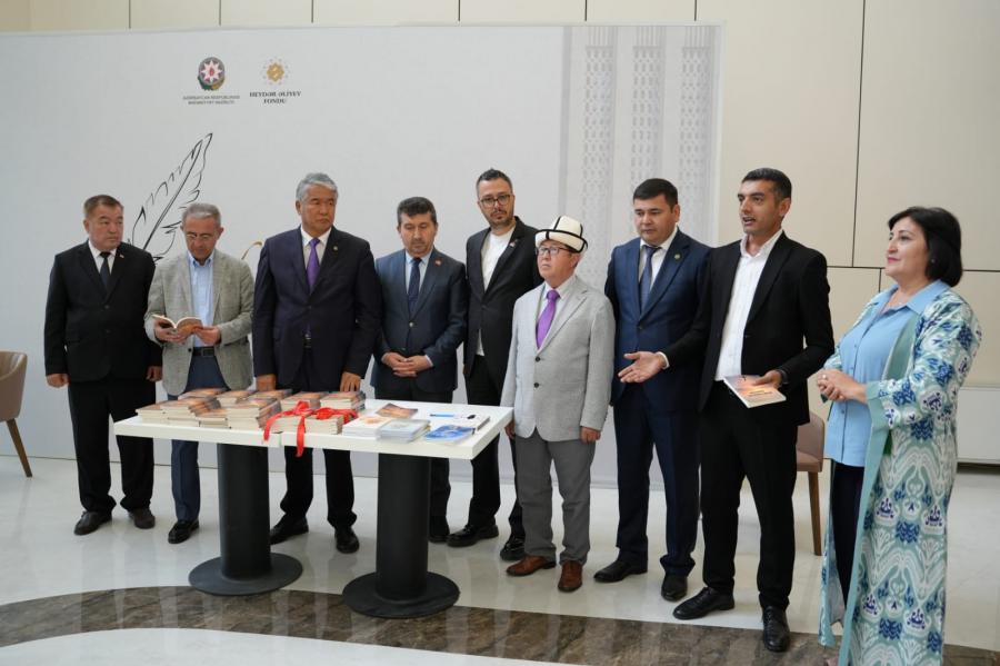 Ağdamda Özbəkistanın gənc şairi Şöhrət Arifin kitabının təqdimatı olub