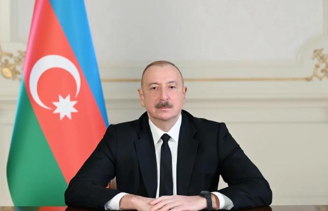 İlham Əliyev Endi Börnhemi Britaniyanın Baş naziri vəzifəsinə təyinatı münasibətilə təbrik edib