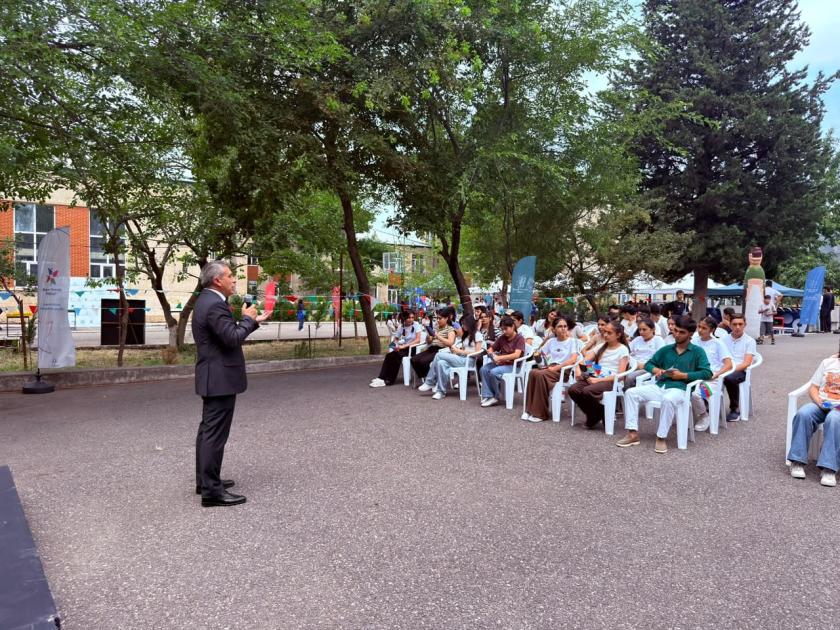 “Səyyar Gənclər Xidməti” Ağsu gəncləri üçün növbəti dəfə yeni imkanlar yaradıb