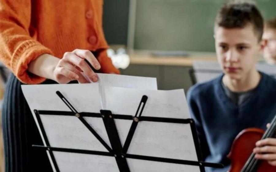 Dövlət musiqi, incəsənət məktəblərində işləyənlərin sertifikatlaşdırma qaydası təsdiqlənib