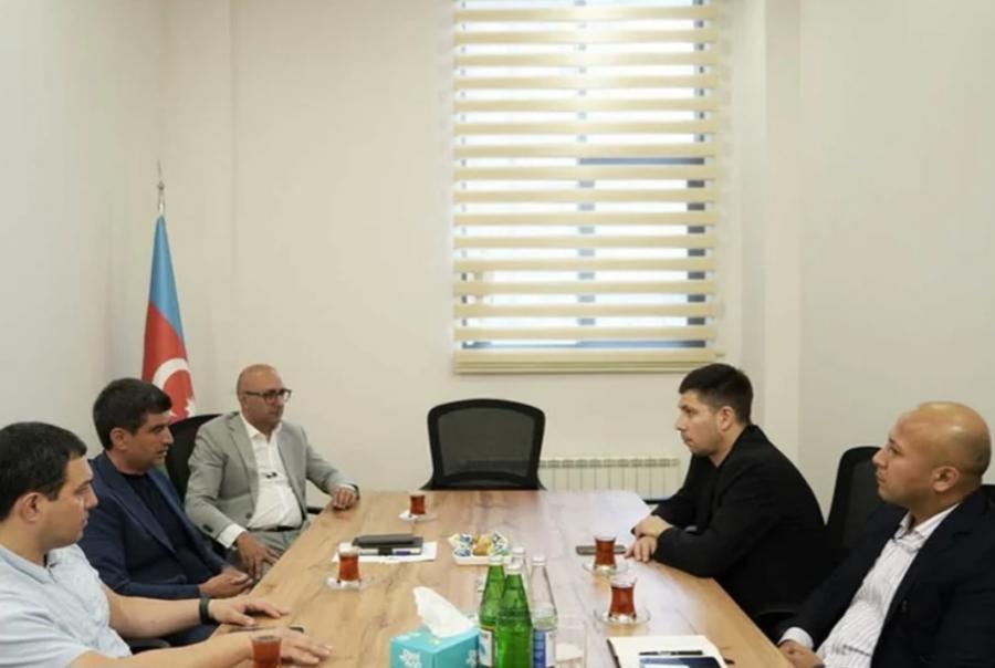 Milli Paralimpiya Komitəsi ilə "Neftçi" İdman Klubu arasında əməkdaşlıq müzakirə edilib