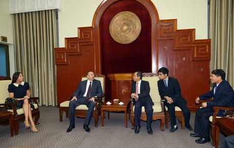 Prezident İlham Əliyevin Vyetnama səfəri başlayıb<b style="color:red"></b>