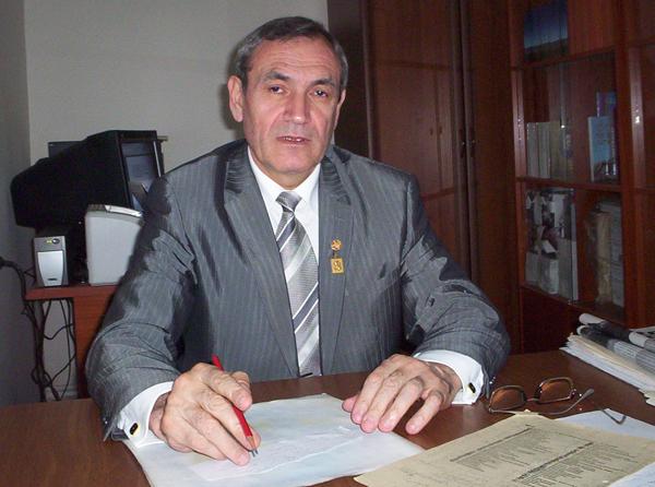 Erməni eks-məmur Azərbaycandan siyasi sığınacaq istəməyə hazırlaşır<b style="color:red"></b>