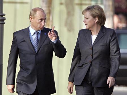 Putin Merkelə Rusiyanın konstruktivliyindən danışıb<b style="color:red"></b>
