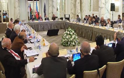Erməni deputat: "Acizanə xahiş edirik, müharibə olmasın, biz zəifik"<b style="color:red"></b>