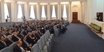 Xarici siyasətin yeni istiqamətləri: Prezidentin "beşinci müşavirə"dəki tarixi nitqi<b style="color:red"></b>