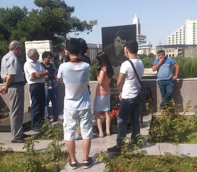 Elmar Hüseynovun xatirəsi anılıb<b style="color:red"></b>
