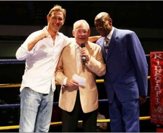 Əfsanəvi boksçu Frank Bruno: "Azərbaycanlı məcburi köçkün və qaçqınlar doğma yurdlarına qayıtmalıdırlar" <b style="color:red"></b>
